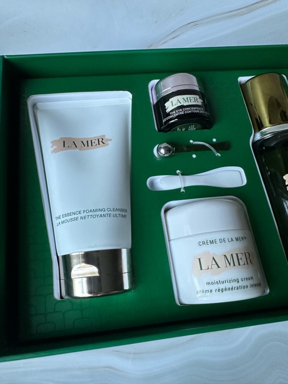 La Mer The Arrive Hydrated Collection Travel Exclusive 4Pc Set NIB New - Picture 5 of 10